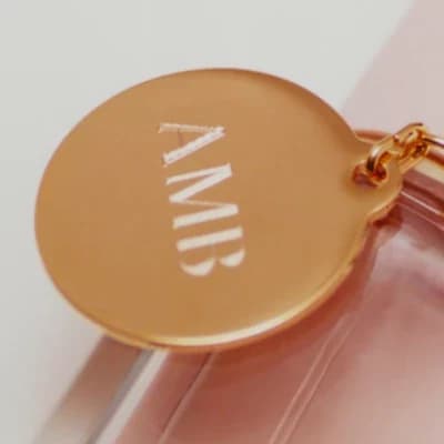 Her Elixir da Burberry em fundo limpo