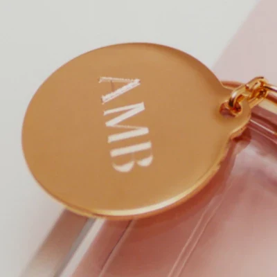 Her Elixir da Burberry em fundo limpo